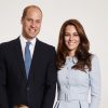 Kate Middleton e o Príncipe William na fotografia oficial de Natal