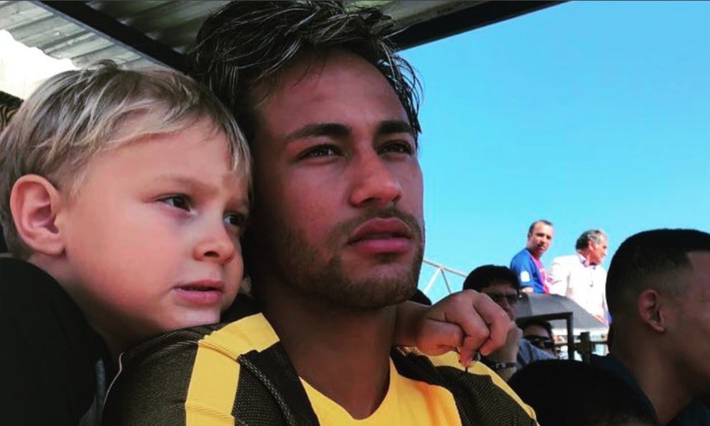 Neymar com o filho David Lucca