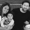 Messi com a mulher e os três filhos