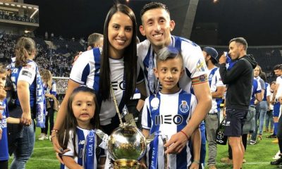 Herrera festejou o título ao lado da mulher e dos filhos