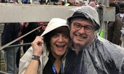 úlia Pinheiro e o marido tiveram que se resguardar da chuva