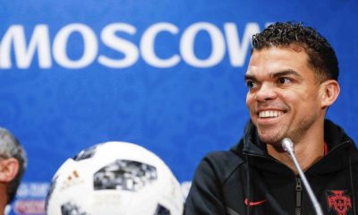 Pepe numa conferência de imprensa no Mundial 2018